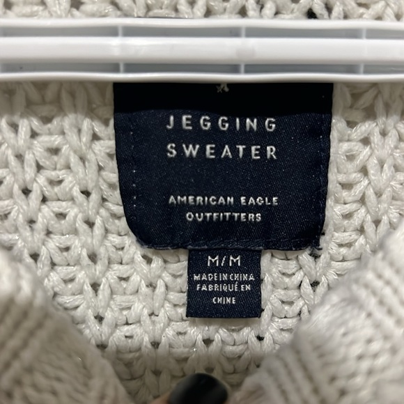American Eagle Jegging Sweater - Picture 2 of 4